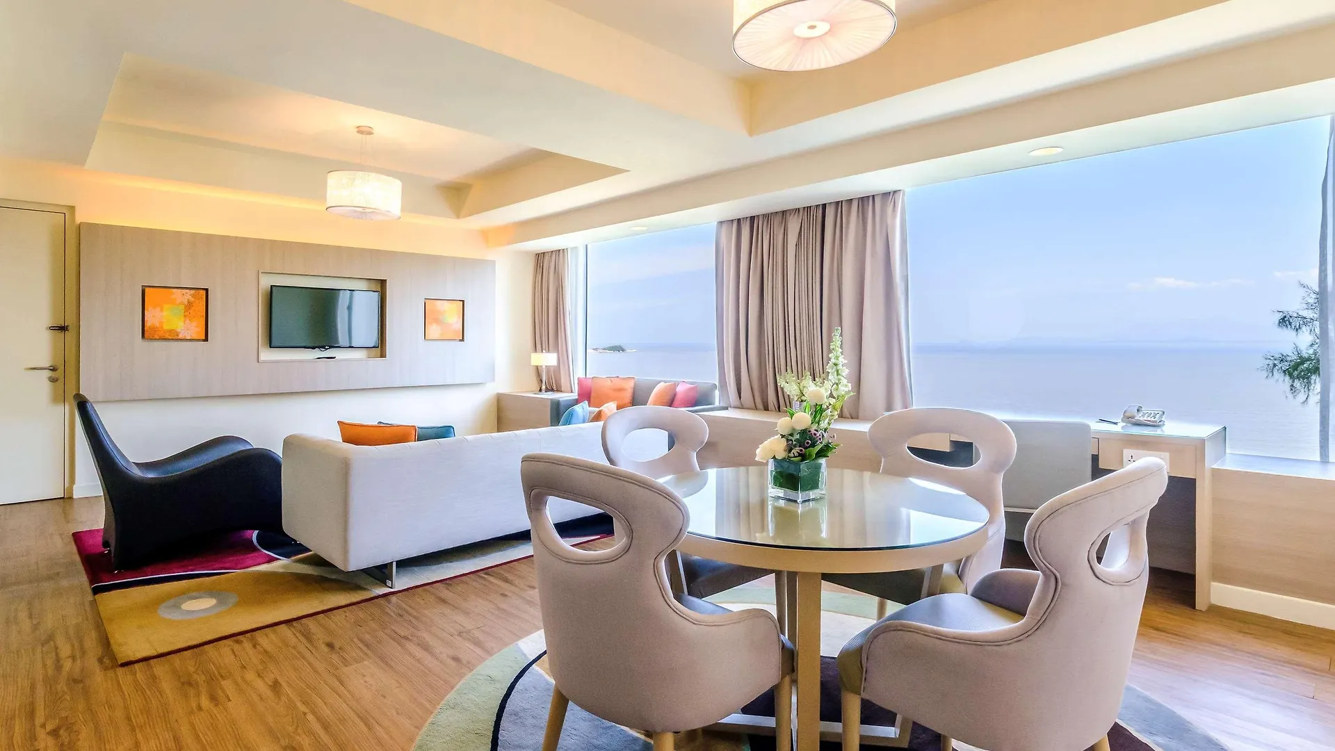 Hotel Mercure Penang Beach Tanjung Bungah