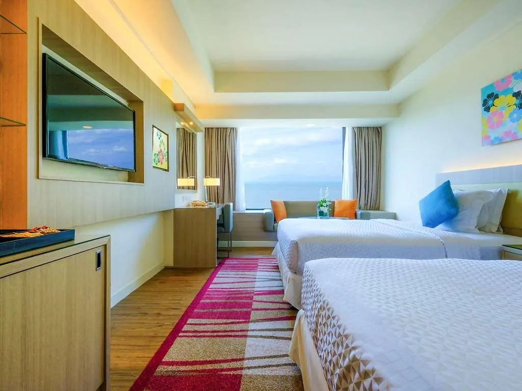 Mercure Penang Beach Tanjung Bungah  4*, Tanjung Bungah (Penang)